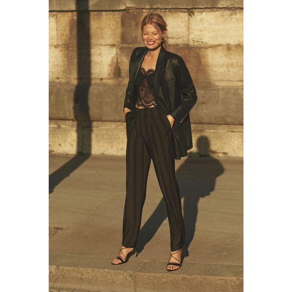 Anthropologie Tiny Pleated Fairfax Pants - New - Size 4 - Picture 1 of 7